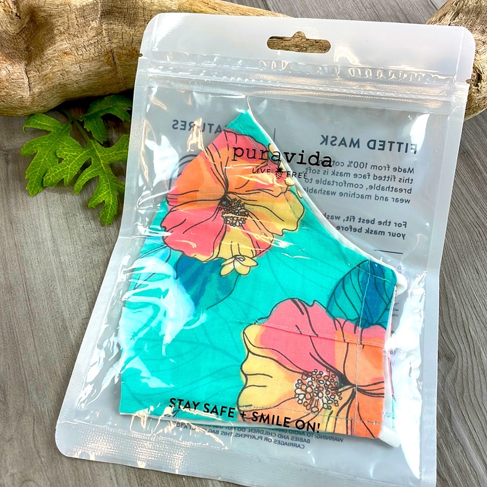 🔆Pura Vida Floral Mask🔆 FREE GIFT WITH PURCHASE OF 4 OR MORE🔆